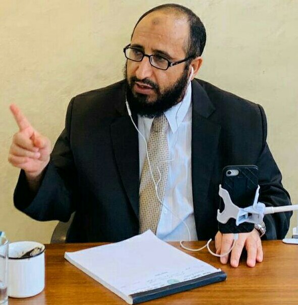 رئيس حزب السلم والتنمية يعزي المستشار الدكتور محمد موسى العامري 