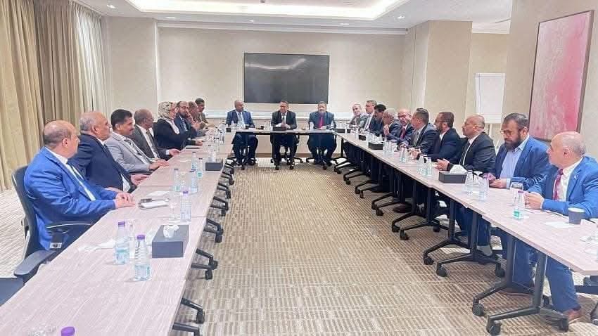 التكتل الوطني للأحزاب يدين موجة القمع الحوثية ويحمّل المليشيا مسؤولية تهديد السلم المجتمعي